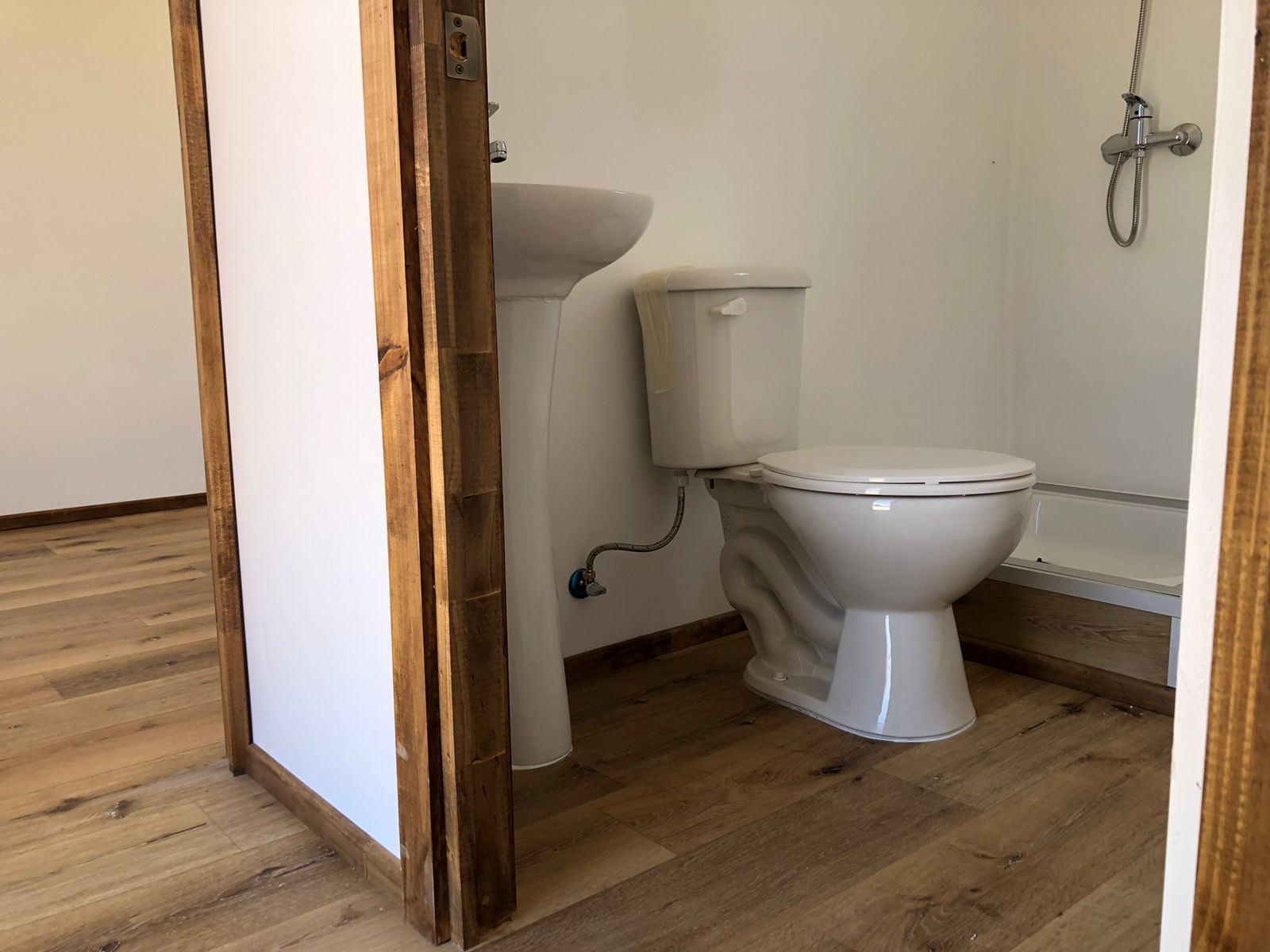 Cabaña  6x3,0mt / 2 Habitaciones - 1 Baño