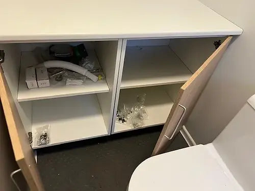 Oficina estándar con baño/trastero