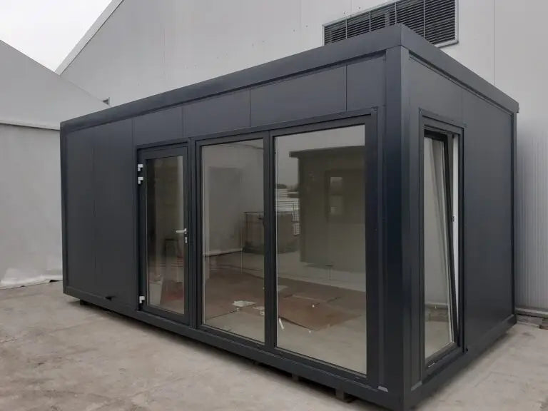Oficina contenedor de 18 m²